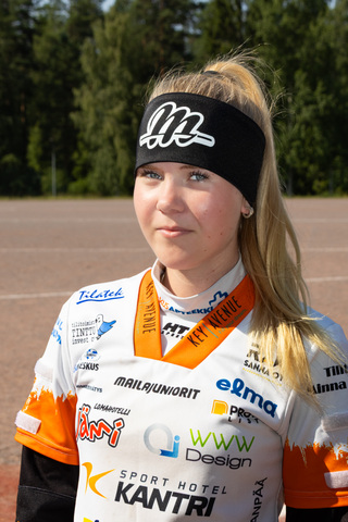 Liivia Läheniemi